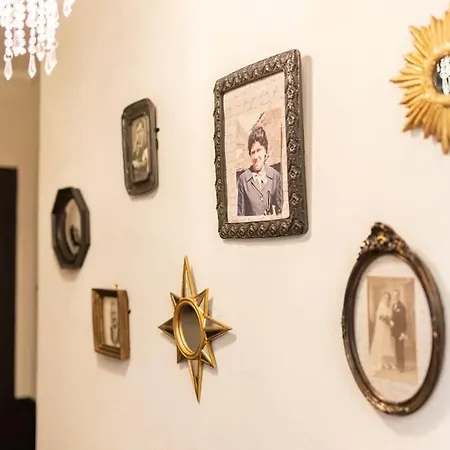 Le Cabinet De Curiosite - La Bonne Marienne Angers Exterior photo