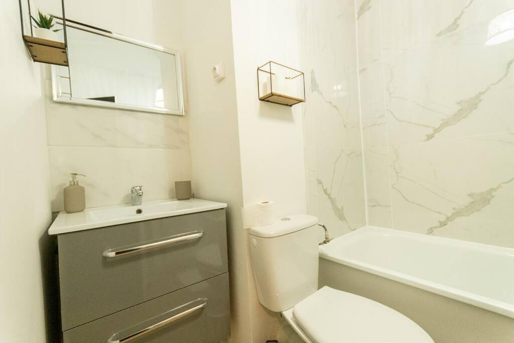 Le Cabinet De Curiosite - La Bonne Marienne Apartment *